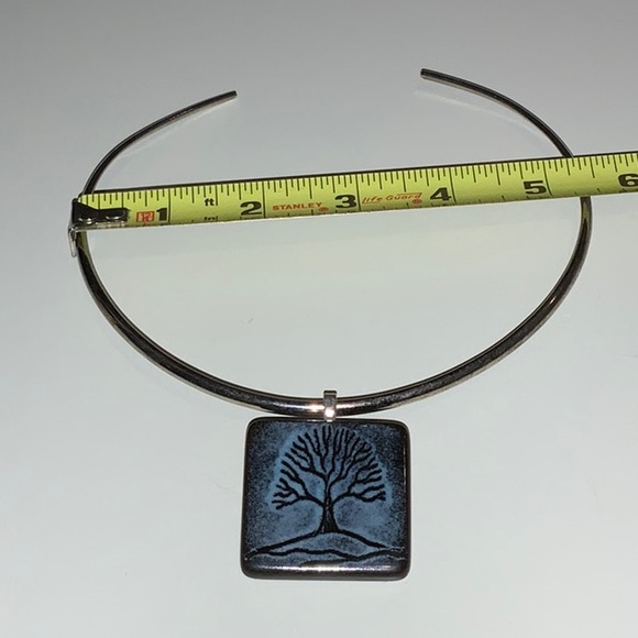 Silver-Tone Metal Collar Necklace With Blue & Black Tree Pendant - Picture 9 of 9